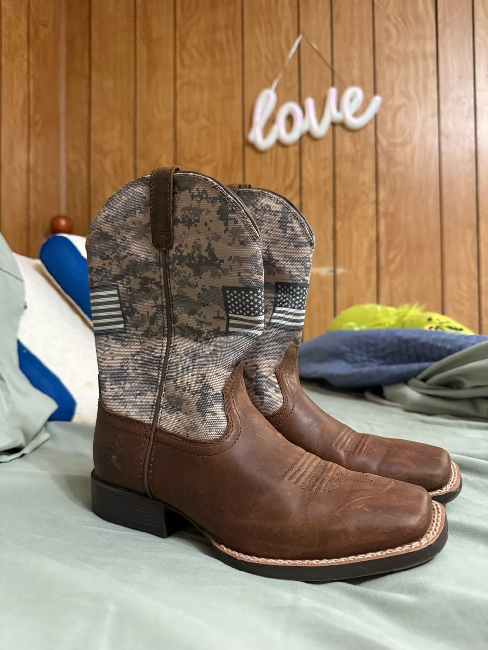 Kids Ariat sport patriotic western boots